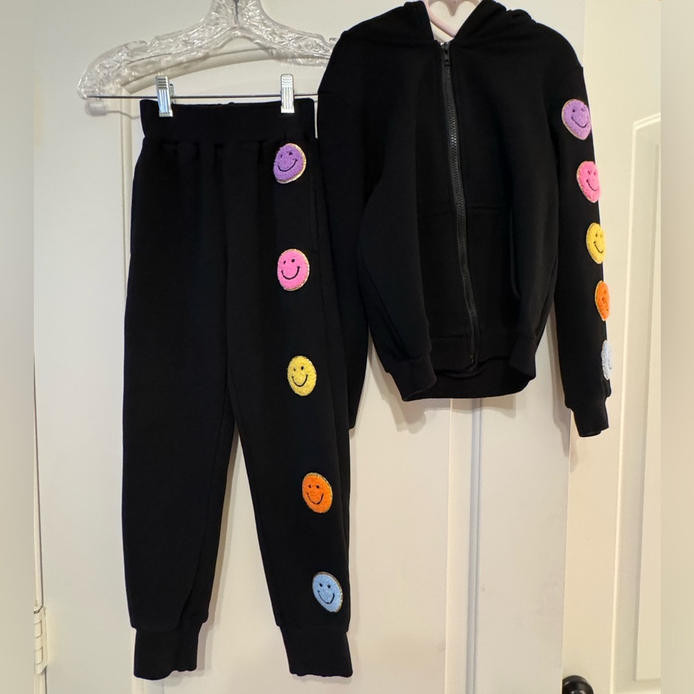 Lola and The Boys Rainbow Cosy Emoji Set